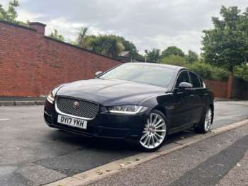 Used Jaguar XE 2017 for sale - 74904467: Photo