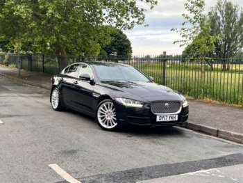 Used Jaguar XE 2017 for sale - 74904467: Photo