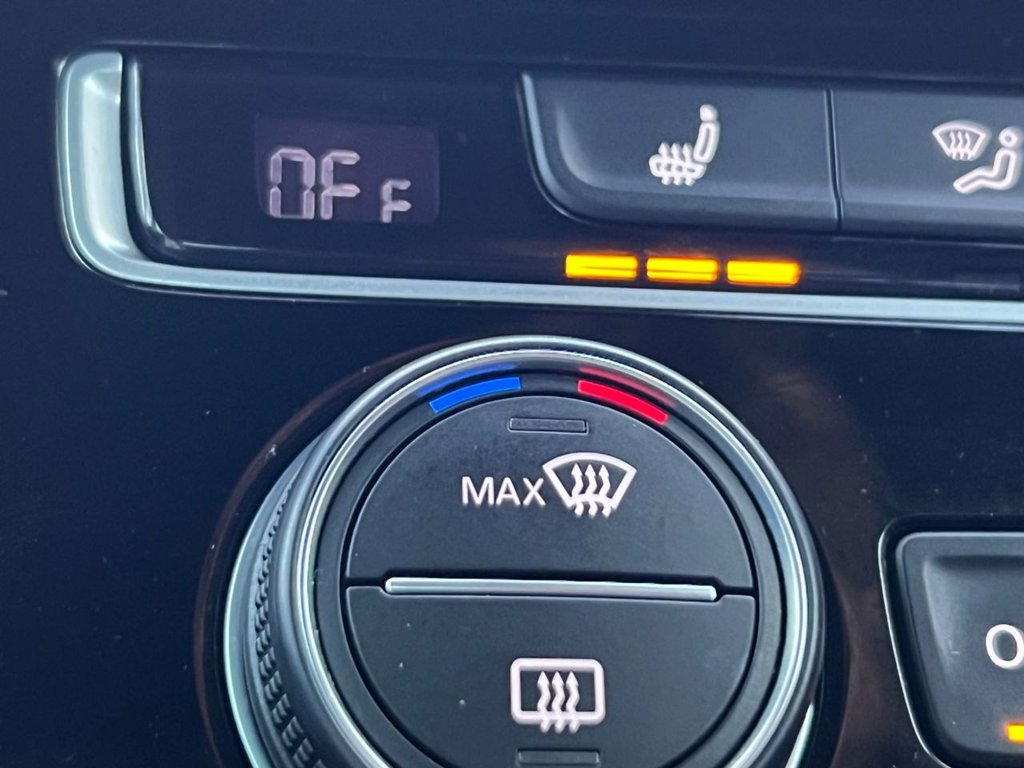 Used Volkswagen Golf 2019 for sale - 76617935: Photo 18