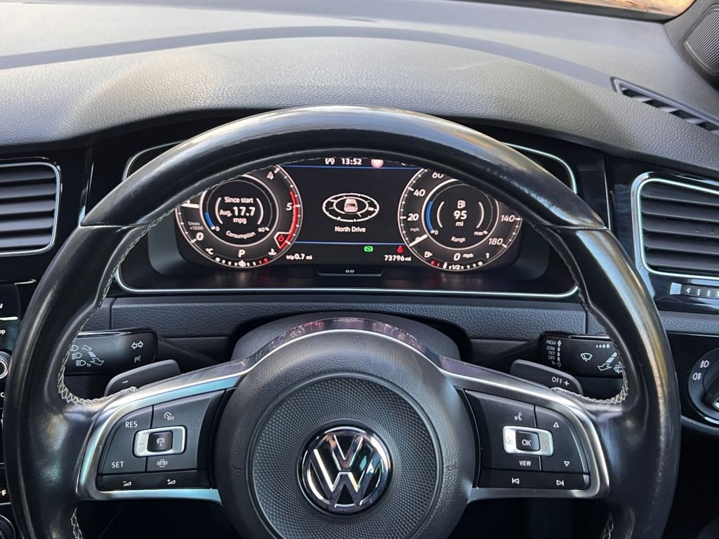 Used Volkswagen Golf 2019 for sale - 76617935: Photo 19