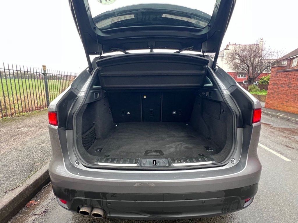 Used Jaguar F-Pace 2019 for sale - 77477618: Photo 16