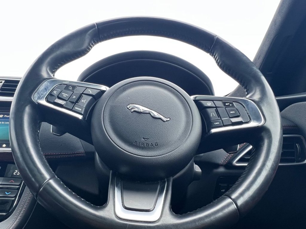 Used Jaguar F-Pace 2019 for sale - 77477618: Photo 35