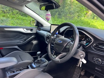 Used Ford Focus 2020 for sale - 78271707: Photo