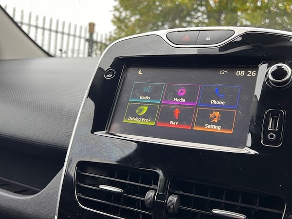Used Renault Clio 2016 for sale - 76322891: Photo 17