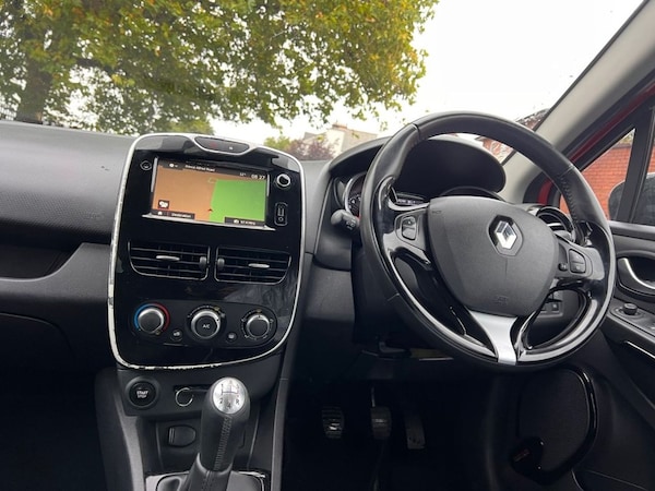 Used Renault Clio 2016 for sale - 76322891: Photo 21