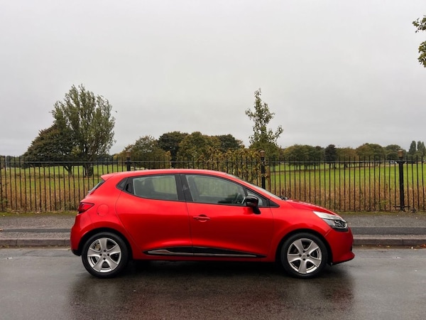 Used Renault Clio 2016 for sale - 76322891: Photo 5