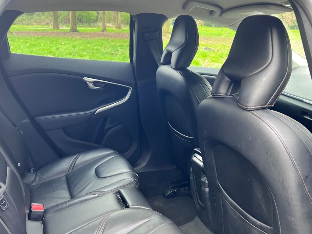 Used Volvo V40 2015 for sale - 78002449: Photo 13