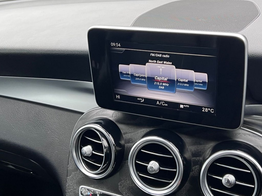 Used Mercedes-Benz GLC 2018 for sale - 77680487: Photo 17