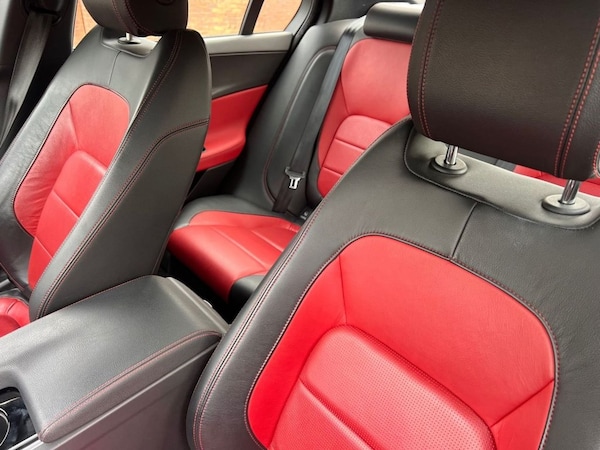 Used Jaguar XE 2015 for sale - 76312985: Photo 12