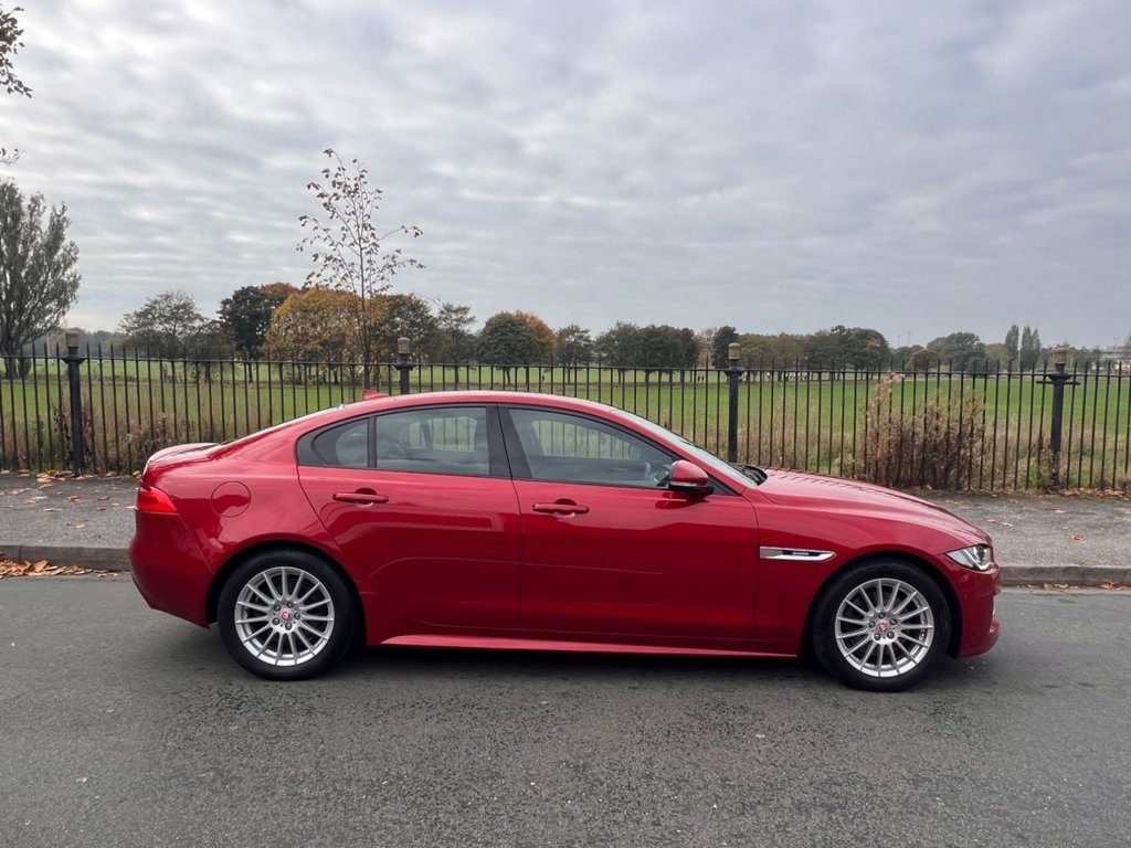 Used Jaguar XE 2015 for sale - 76312985: Photo 5