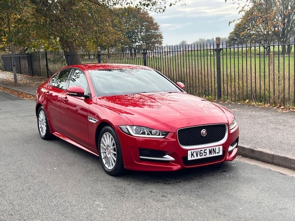 Used Jaguar XE 2015 for sale - 76312985: Photo 7