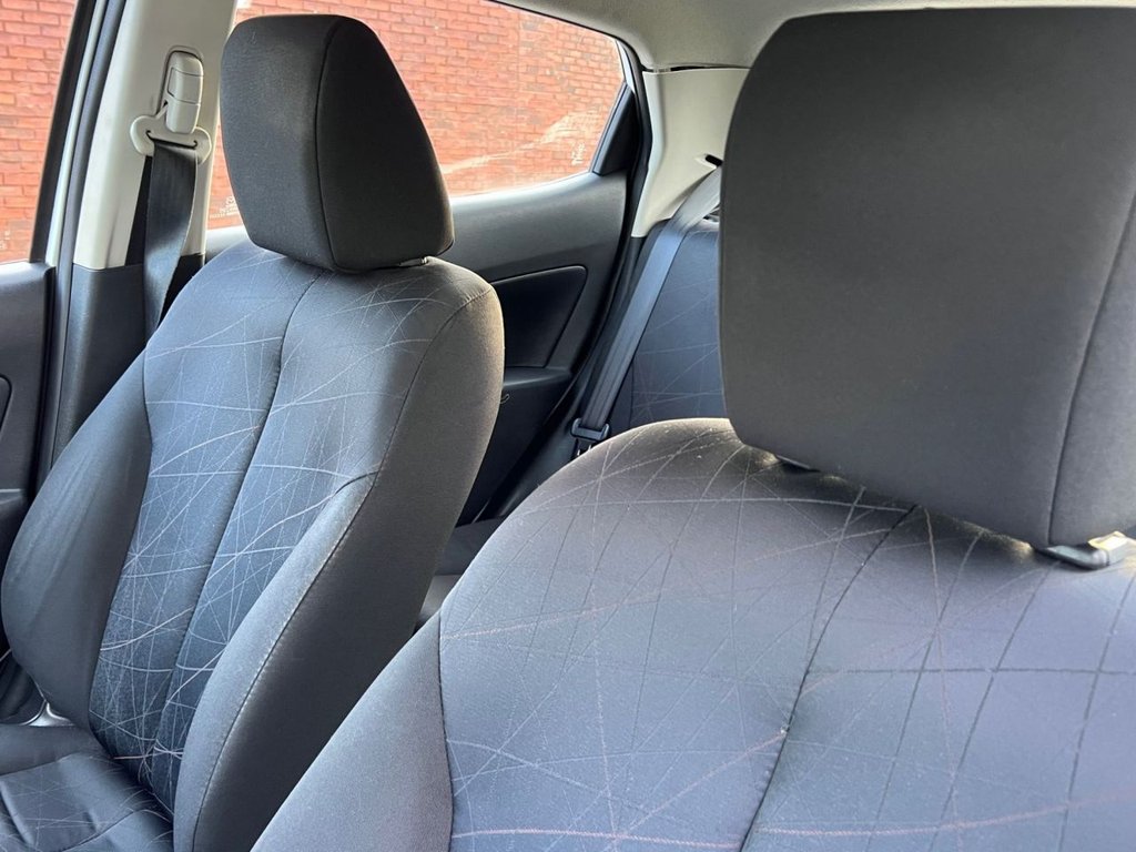 Used Mazda Mazda2 2012 for sale - 77027251: Photo 12