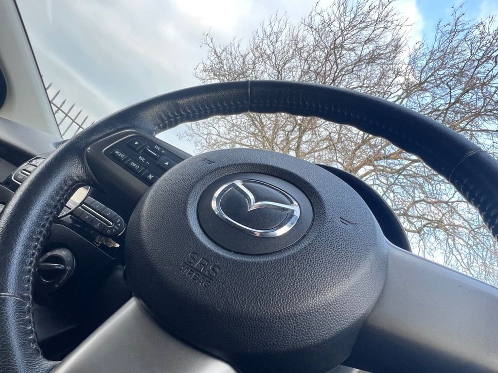 Used Mazda Mazda2 2012 for sale - 77027251: Photo 21