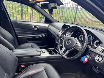 Used Mercedes-Benz E Class 2015 for sale - 79628865: Photo