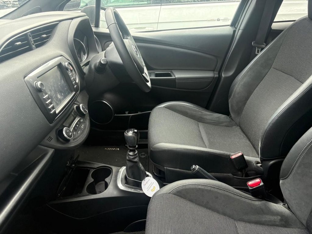 Used Toyota Yaris 2018 for sale - 78068506: Photo 6