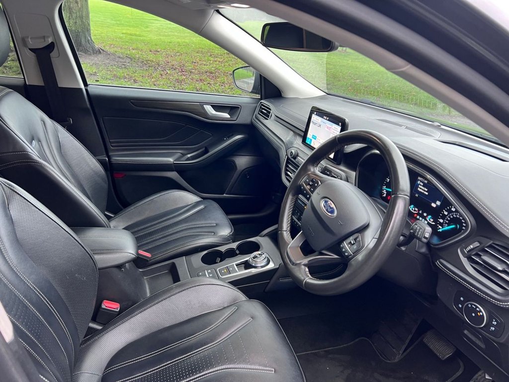 Used Ford Focus 2019 for sale - 76923501: Photo 2