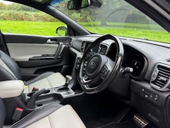 Used Kia Sportage 2018 for sale - 79818861: Photo