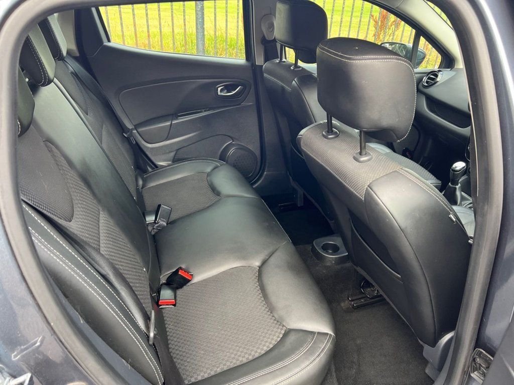 Used Renault Clio 2017 for sale - 76333968: Photo 14