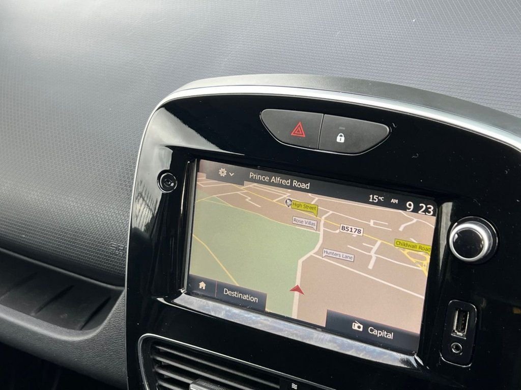 Used Renault Clio 2017 for sale - 76333968: Photo 20