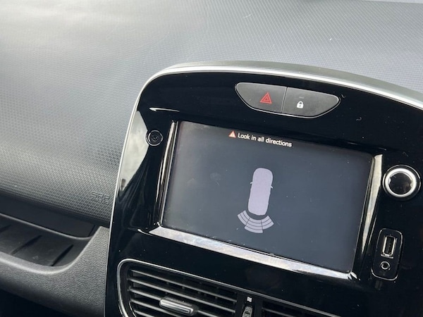 Used Renault Clio 2017 for sale - 76333968: Photo 20