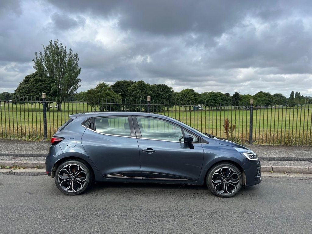 Used Renault Clio 2017 for sale - 76333968: Photo 5
