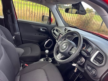 Used Jeep Renegade 2019 for sale - 75937234: Photo