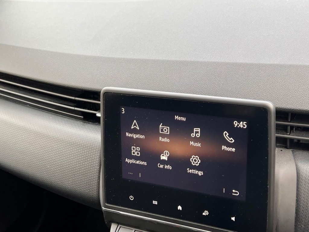 Used Renault Clio 2020 for sale - 76840827: Photo 18