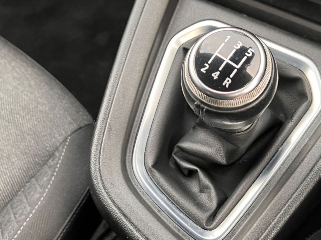 Used Renault Clio 2020 for sale - 76840827: Photo 19