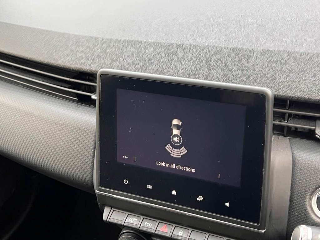 Used Renault Clio 2020 for sale - 76840827: Photo 20