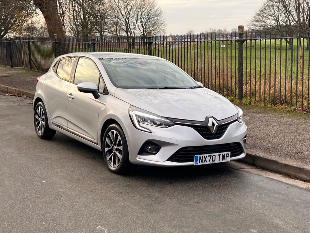 Used Renault Clio 2020 for sale - 76840827: Photo 7