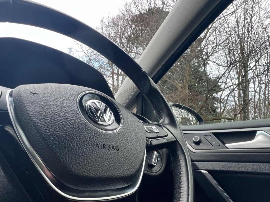 Used Volkswagen Golf 2015 for sale - 77369823: Photo 26