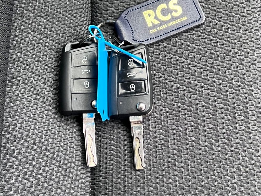 Used Volkswagen Golf 2015 for sale - 77369823: Photo 38