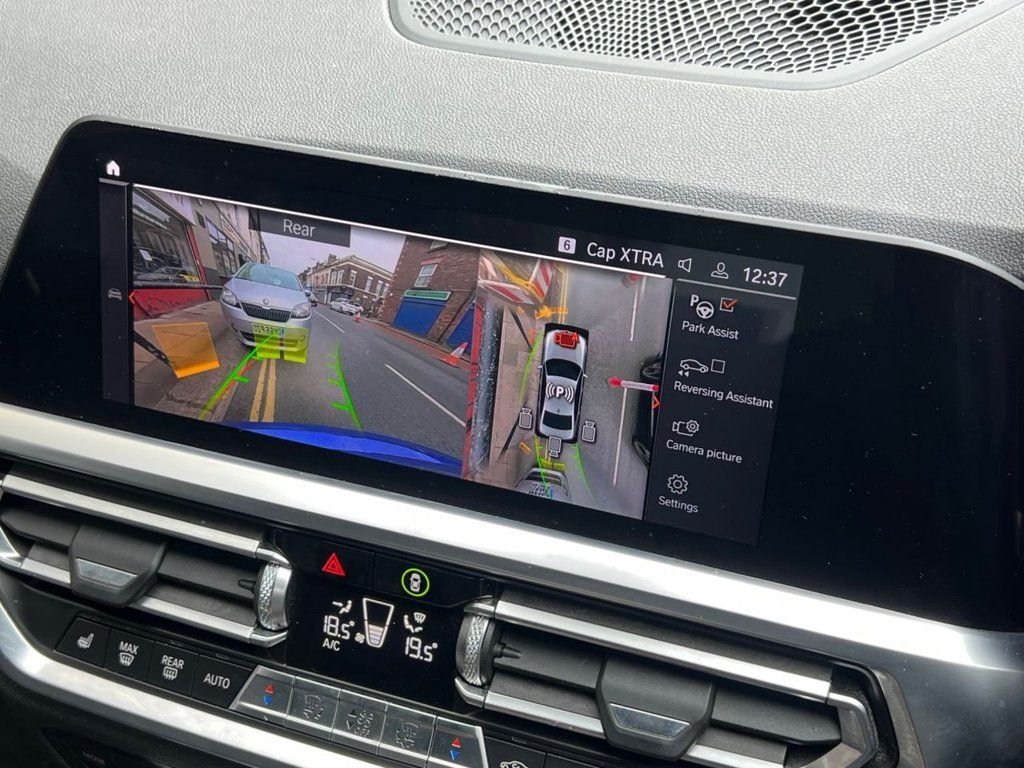 Used BMW 3 Series 2019 for sale - 76313235: Photo 21