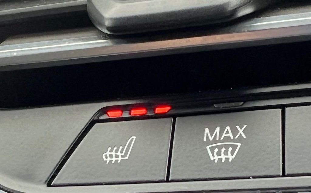 Used BMW 3 Series 2019 for sale - 76313235: Photo 24