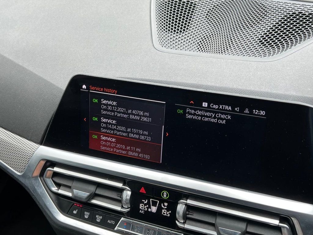 Used BMW 3 Series 2019 for sale - 76313235: Photo 25