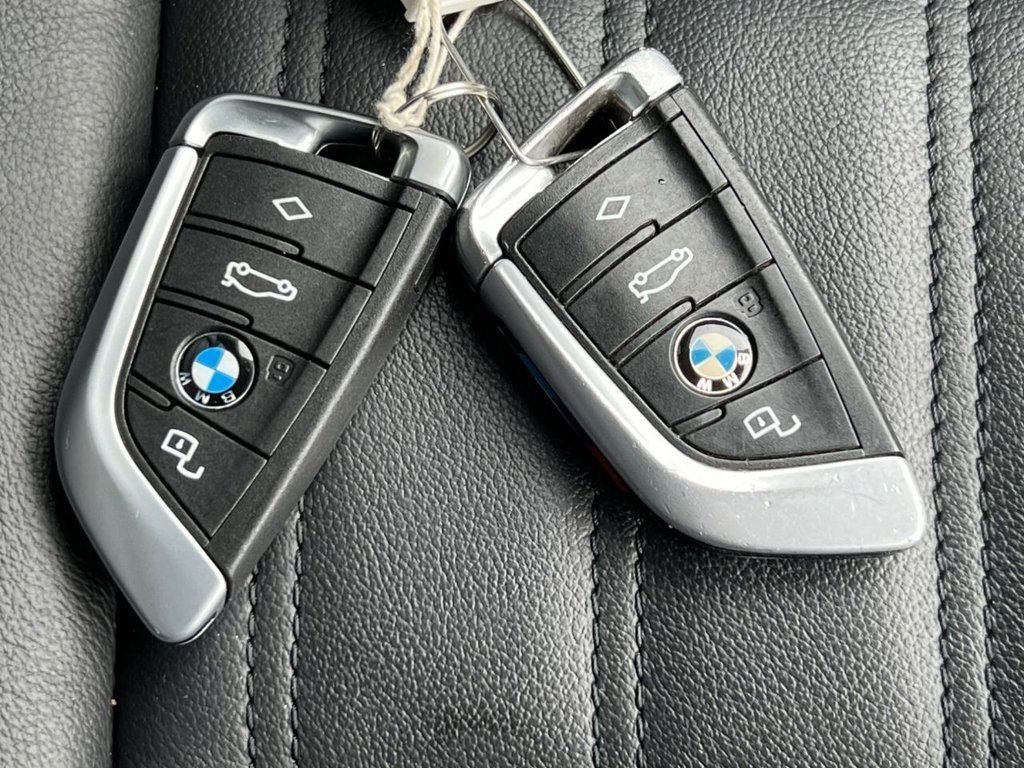 Used BMW 3 Series 2019 for sale - 76313235: Photo 29