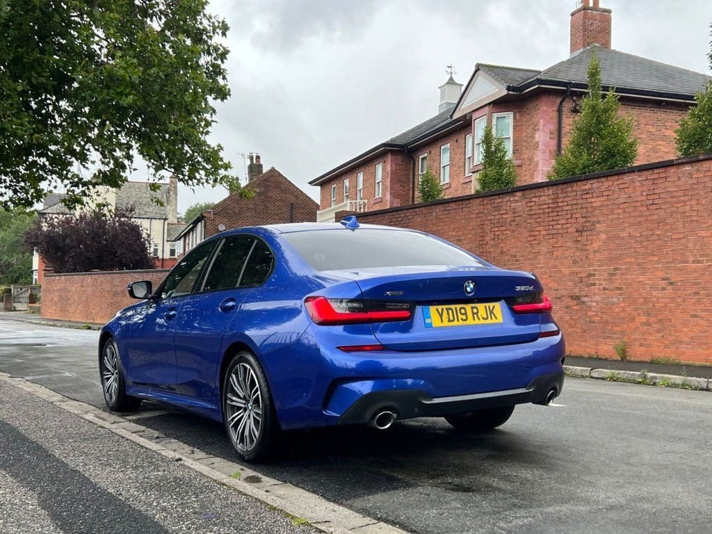 Used BMW 3 Series 2019 for sale - 76313235: Photo 9