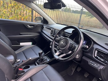 Used Kia Rio 2017 for sale - 75703567: Photo