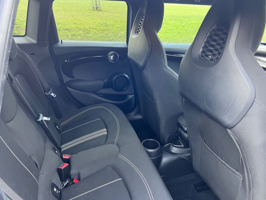 Used MINI Hatch 2019 for sale - 77341420: Photo 13