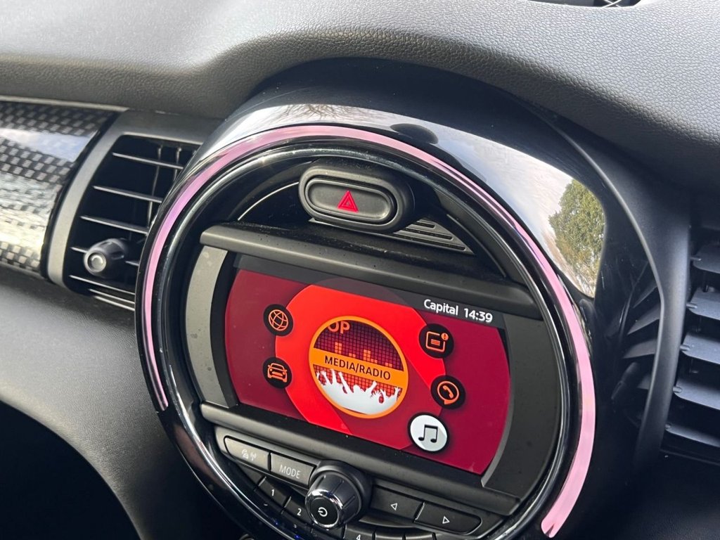 Used MINI Hatch 2019 for sale - 77341420: Photo 17