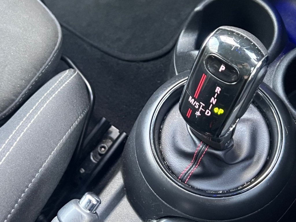 Used MINI Hatch 2019 for sale - 77341420: Photo 18