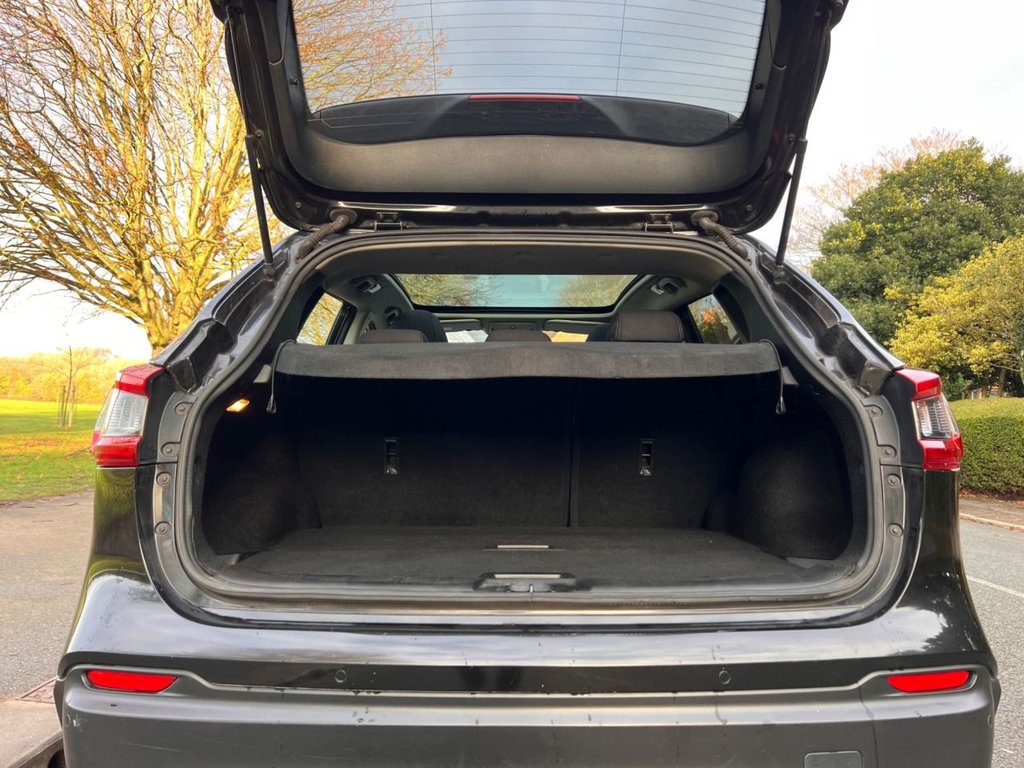 Used Nissan Qashqai 2018 for sale - 77241623: Photo 14