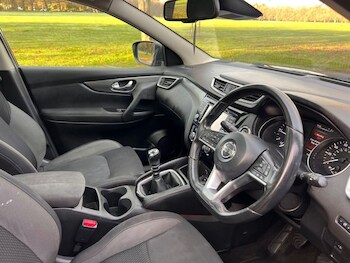 Used Nissan Qashqai 2018 for sale - 77241623: Photo