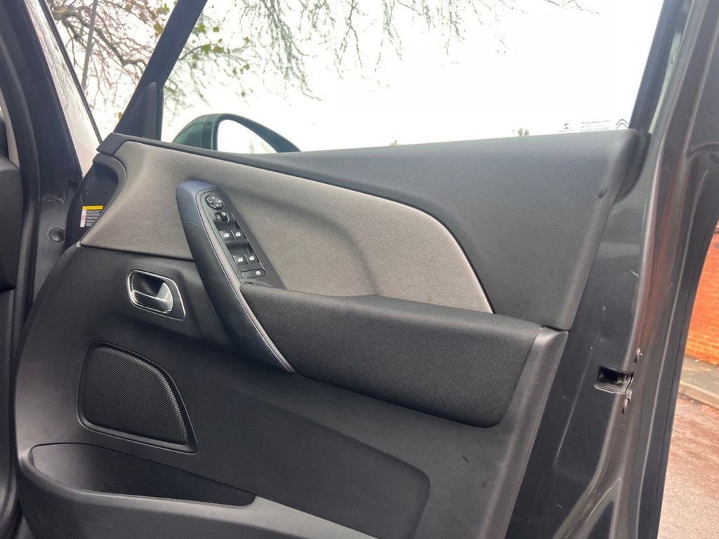 Used Citroen C4 Grand Picasso 2016 for sale - 76665626: Photo 21