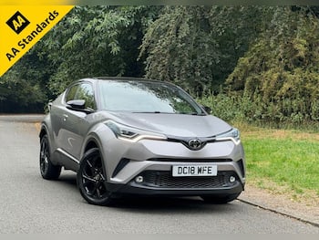 Used Toyota C-HR 2018 for sale - 79642634: Photo