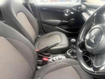 Used MINI Hatch 2017 for sale - 78792938: Photo