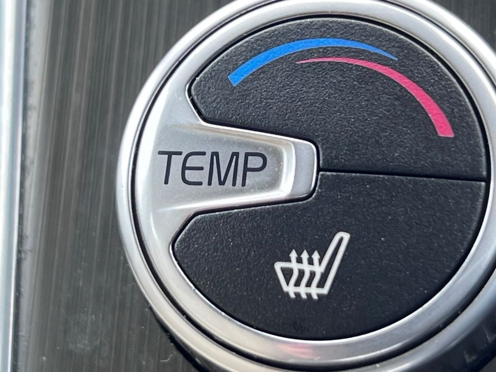 Used Volvo V60 2015 for sale - 78096555: Photo 19