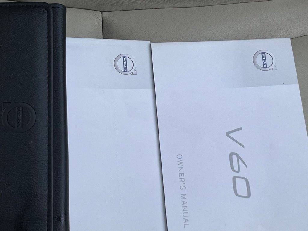 Used Volvo V60 2015 for sale - 78096555: Photo 27