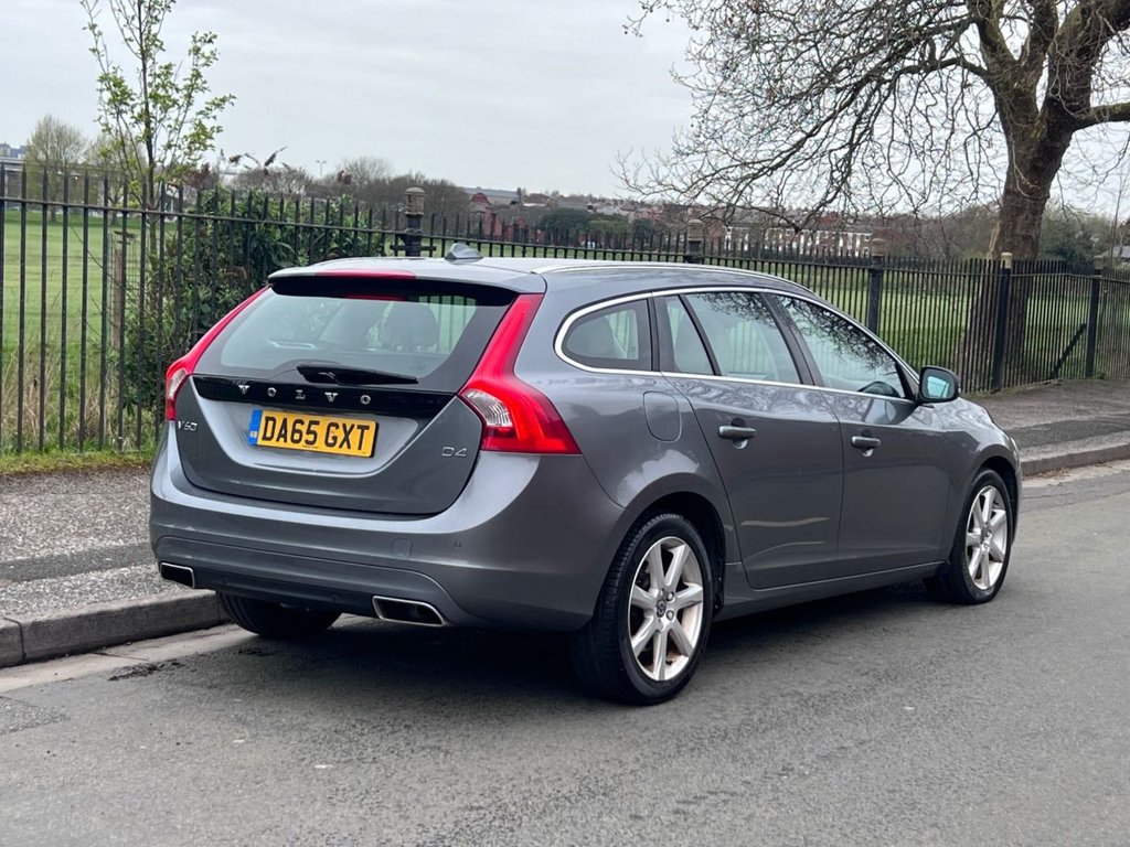 Used Volvo V60 2015 for sale - 78096555: Photo 6
