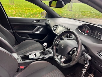 Used Peugeot 308 2016 for sale - 76481767: Photo